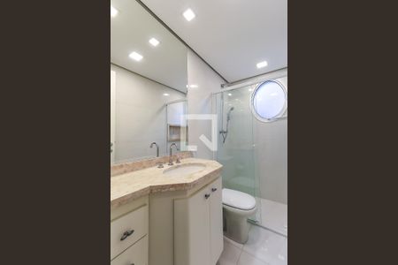 Apartamento para alugar com 106m², 2 quartos e 2 vagas Apartamento para alugar com 106m², 2 quartos e 2 vagasBanheiro