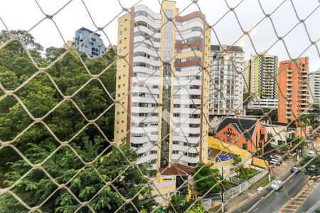 Apartamento para alugar com 106m², 2 quartos e 2 vagas Apartamento para alugar com 106m², 2 quartos e 2 vagasVista da Varanda