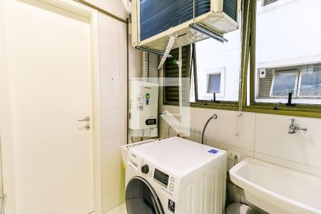 Apartamento para alugar com 106m², 2 quartos e 2 vagas Apartamento para alugar com 106m², 2 quartos e 2 vagasLavanderia