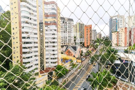 Apartamento para alugar com 106m², 2 quartos e 2 vagas Apartamento para alugar com 106m², 2 quartos e 2 vagasVista da Varanda