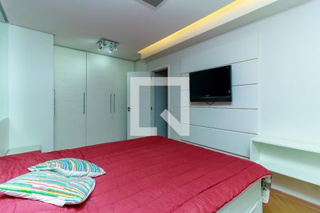 Apartamento para alugar com 74m², 2 quartos e 1 vaga Apartamento para alugar com 74m², 2 quartos e 1 vagaSuite