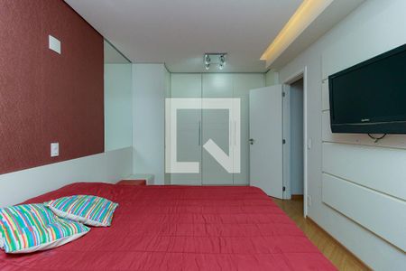 Apartamento para alugar com 74m², 2 quartos e 1 vaga Apartamento para alugar com 74m², 2 quartos e 1 vagaSuite