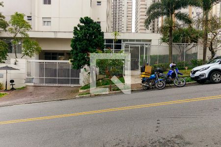 Apartamento para alugar com 74m², 2 quartos e 1 vaga Apartamento para alugar com 74m², 2 quartos e 1 vagaFachada