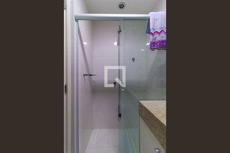 Apartamento para alugar com 74m², 2 quartos e 1 vaga Apartamento para alugar com 74m², 2 quartos e 1 vagaBanheiro 2