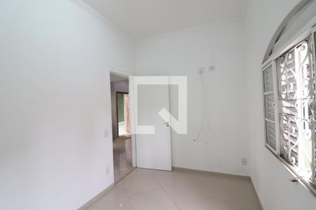 Casa à venda com 200m², 3 quartos e 5 vagasQuarto 2 