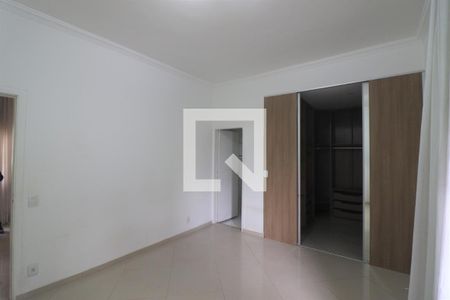 Quarto 1  de casa à venda com 3 quartos, 200m² em Vila Paulicéia, São Paulo