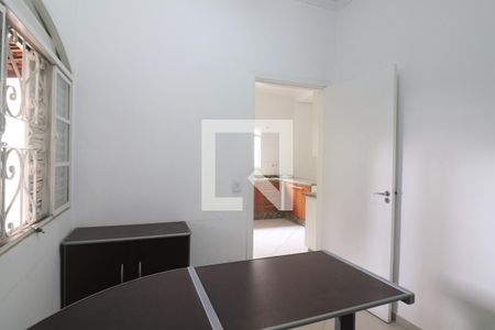 Casa à venda com 200m², 3 quartos e 5 vagasQuarto 3