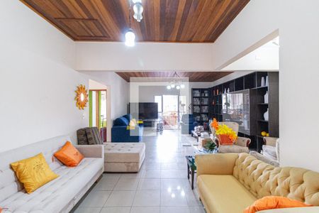 Casa à venda com 400m², 6 quartos e 6 vagas Casa à venda com 400m², 6 quartos e 6 vagasSala