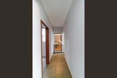 Corredor de apartamento à venda com 2 quartos, 85m² em Centro, Campinas
