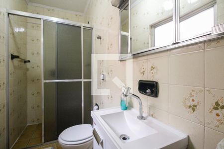 Casa à venda com 240m², 3 quartos e 3 vagas Casa à venda com 240m², 3 quartos e 3 vagasBanheiro Suíte 1