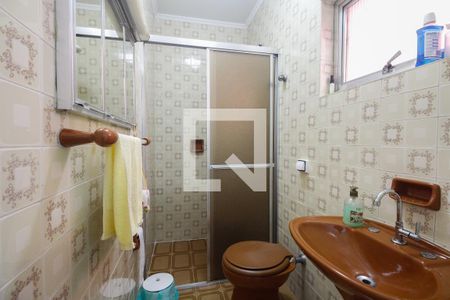 Casa à venda com 240m², 3 quartos e 3 vagas Casa à venda com 240m², 3 quartos e 3 vagasBanheiro Suíte 2