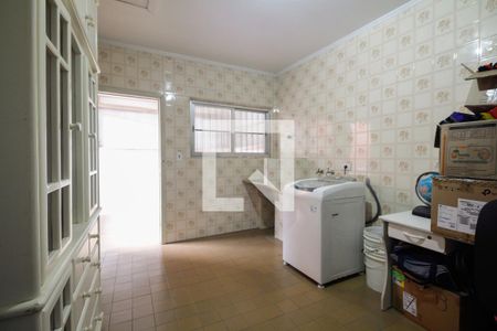 Casa à venda com 240m², 3 quartos e 3 vagas Casa à venda com 240m², 3 quartos e 3 vagasÁrea de serviço