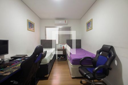 Suíte 1 de casa à venda com 3 quartos, 240m² em Vila Carrao, São Paulo