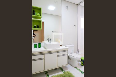 Casa à venda com 262m², 3 quartos e 4 vagasBanheiro Social