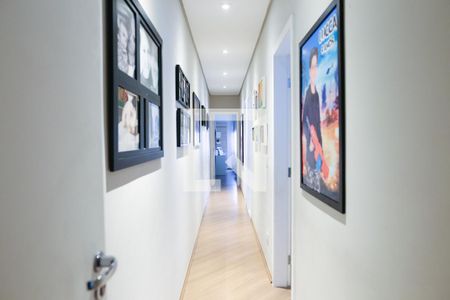 Casa à venda com 262m², 3 quartos e 4 vagasCorredor