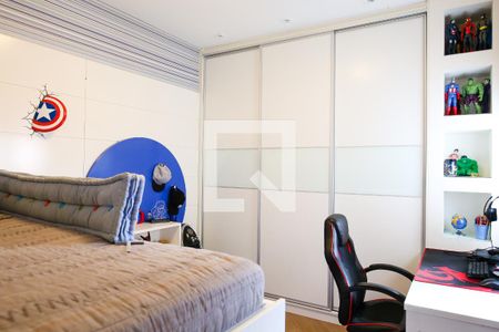 Casa à venda com 262m², 3 quartos e 4 vagasQuarto 2