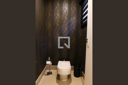 Casa à venda com 262m², 3 quartos e 4 vagasLavabo