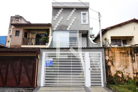 Casa à venda com 262m², 3 quartos e 4 vagasFachada
