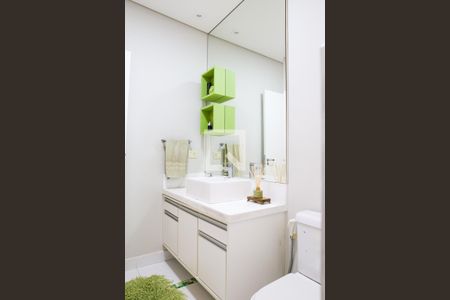 Casa à venda com 262m², 3 quartos e 4 vagasBanheiro Social