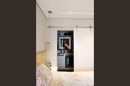 Casa à venda com 262m², 3 quartos e 4 vagasSuite