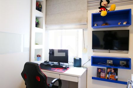 Casa à venda com 262m², 3 quartos e 4 vagasQuarto 2