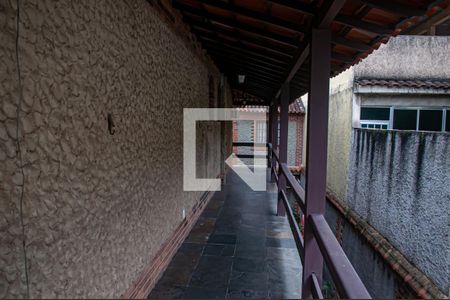 Casa à venda com 308m², 7 quartos e 5 vagas Casa à venda com 308m², 7 quartos e 5 vagasvaranda