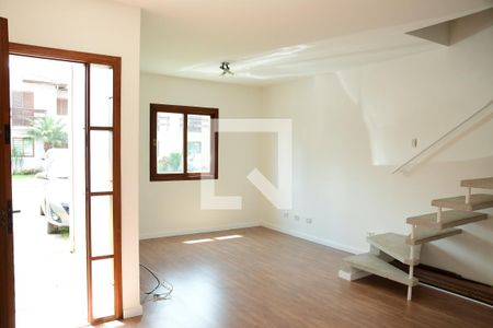Sala de casa de condomínio para alugar com 2 quartos, 70m² em Jardim da Glória, Cotia