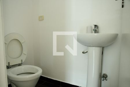 Lavabo de casa de condomínio para alugar com 2 quartos, 70m² em Jardim da Glória, Cotia