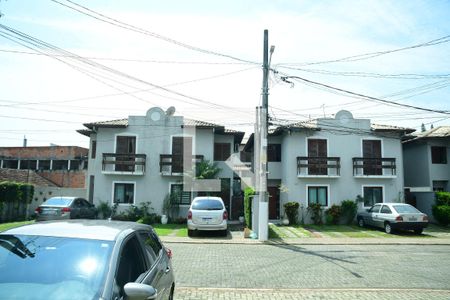 Vista da sala de casa de condomínio para alugar com 2 quartos, 70m² em Jardim da Glória, Cotia