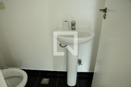 Lavabo de casa de condomínio para alugar com 2 quartos, 70m² em Jardim da Glória, Cotia