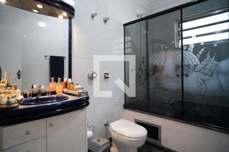 Casa à venda com 170m², 3 quartos e 2 vagasBanheiro 3