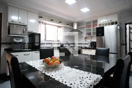 Casa à venda com 170m², 3 quartos e 2 vagasCozinha