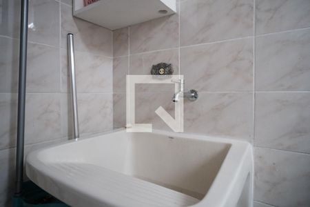 Casa à venda com 170m², 3 quartos e 2 vagasÁrea de Serviço