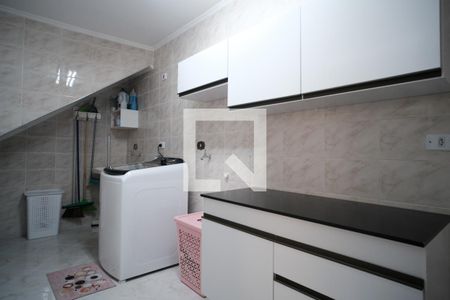 Casa à venda com 170m², 3 quartos e 2 vagasÁrea de Serviço