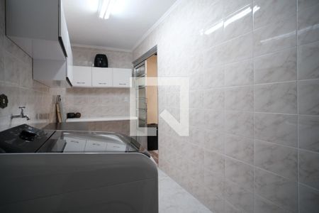 Casa à venda com 170m², 3 quartos e 2 vagasÁrea de Serviço