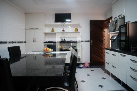 Casa à venda com 170m², 3 quartos e 2 vagasCozinha