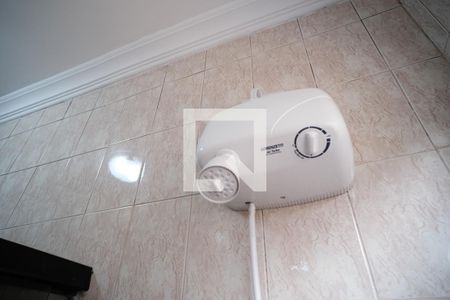 Casa à venda com 170m², 3 quartos e 2 vagasBanheiro 2