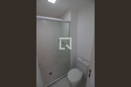 Banheiro de apartamento para alugar com 1 quarto, 45m² em Brooklin, São Paulo