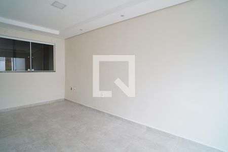 Sala de casa para alugar com 2 quartos, 90m² em Jardim Parada do Alto, Sorocaba