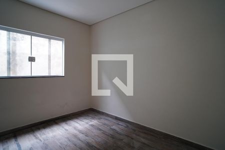 Quarto de casa para alugar com 2 quartos, 90m² em Jardim Parada do Alto, Sorocaba