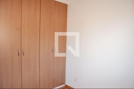 Quarto 2 de apartamento para alugar com 2 quartos, 45m² em Três Barras, Contagem