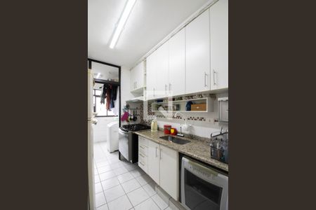 Apartamento à venda com 92m², 3 quartos e 2 vagasCozinha