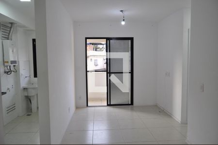 Sala de apartamento à venda com 2 quartos, 56m² em Del Castilho, Rio de Janeiro