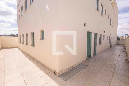 Área privativa de kitnet/studio para alugar com 1 quarto, 23m² em Dona Clara, Belo Horizonte