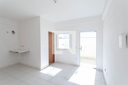 Sala/Quarto/Cozinha  de kitnet/studio para alugar com 1 quarto, 23m² em Dona Clara, Belo Horizonte