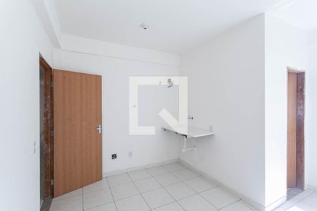 Sala/Quarto/Cozinha  de kitnet/studio para alugar com 1 quarto, 23m² em Dona Clara, Belo Horizonte