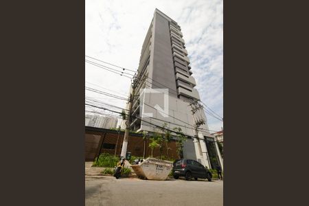 Studio à venda com 27m², 1 quarto e sem vaga Studio à venda com 27m², 1 quarto e sem vagaFachada