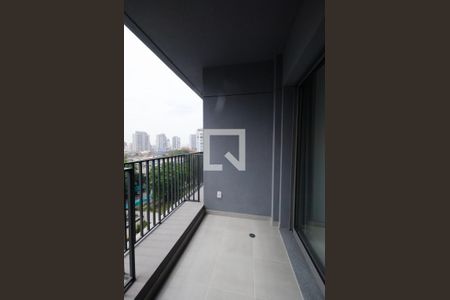 Studio à venda com 27m², 1 quarto e sem vaga Studio à venda com 27m², 1 quarto e sem vagaVaranda