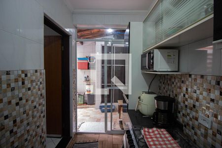 Casa à venda com 140m², 3 quartos e 2 vagasCozinha