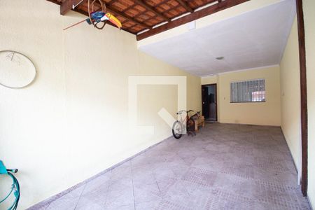 Casa à venda com 140m², 3 quartos e 2 vagasGaragem